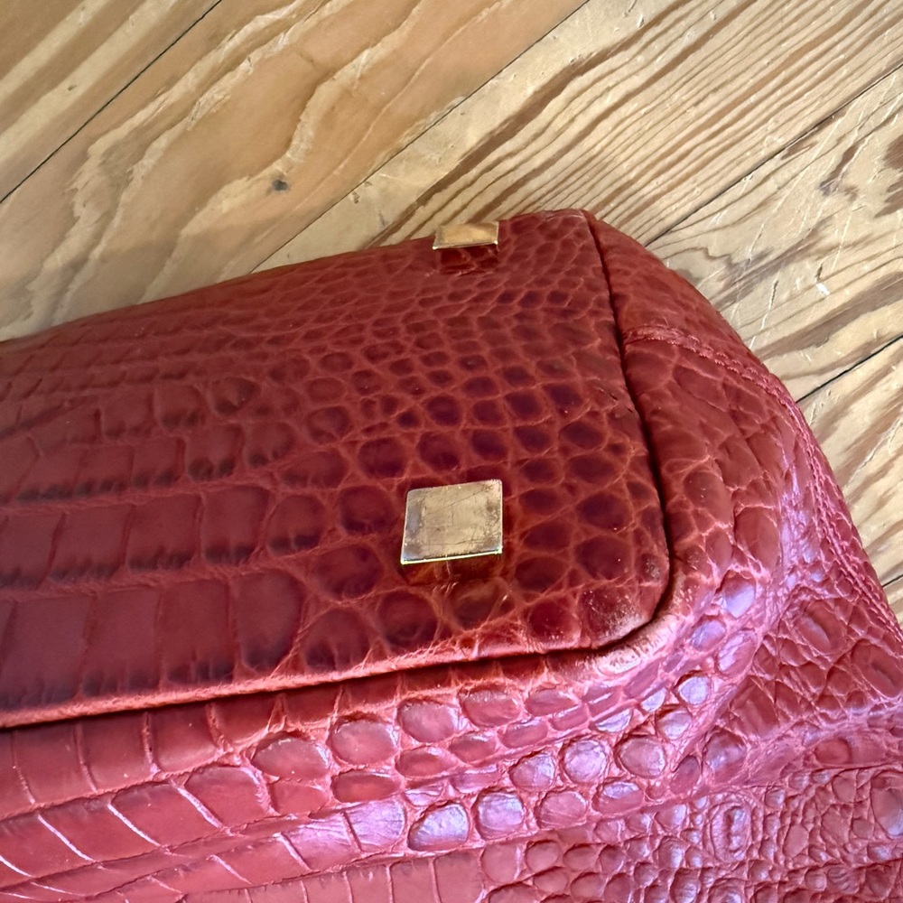 Michael Kors Runway Collection Gia Slouchy Red Crocodile-Patterned Tote - Picture 3 of 8